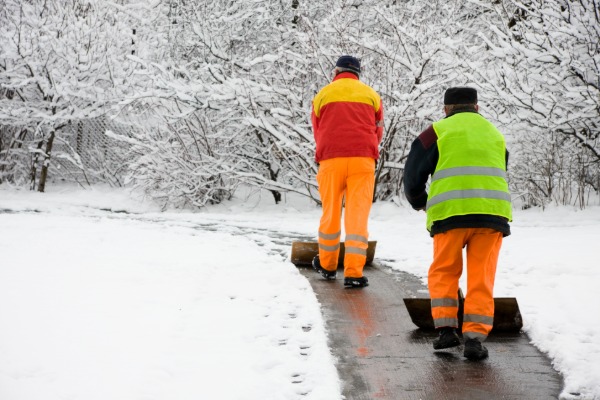 commercial-snow-removal-company commercial snow removal company